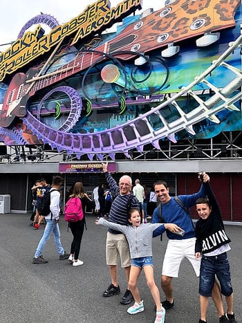 A réplica da motanha-russa do Holywood Studios de Orlando